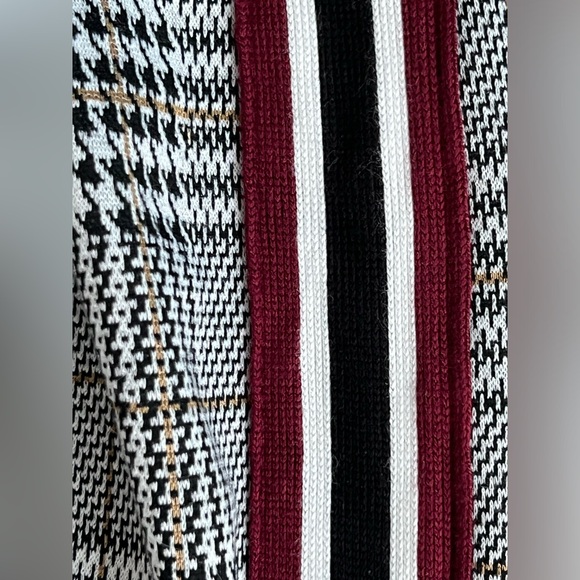 ❓Outfit — MINI SKIRT & CROP TOP SET by Guess / Combo — Plaid — Size Small - Picture 4 of 17